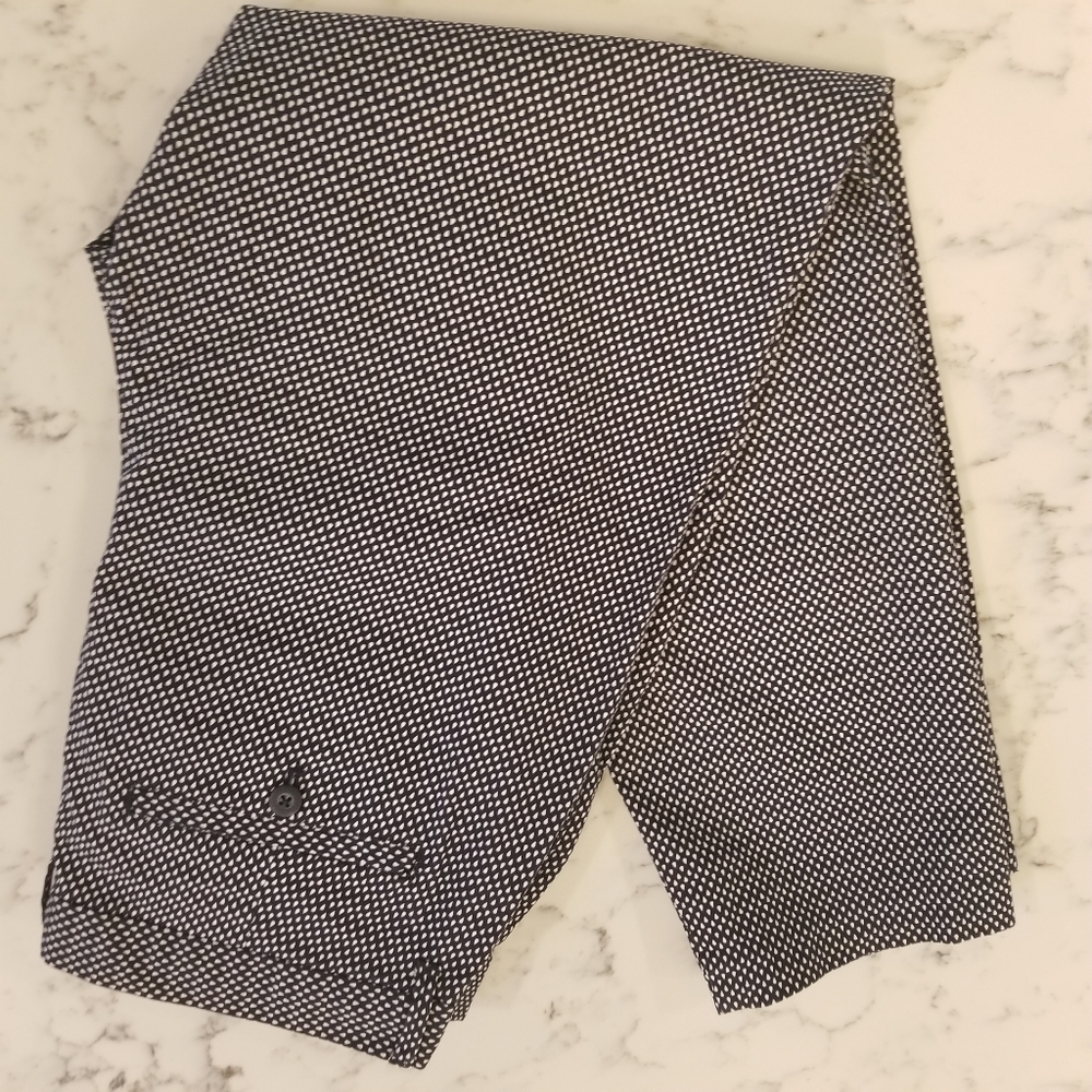 Khakis by Gap Slim City Capris Worn Once Size 12